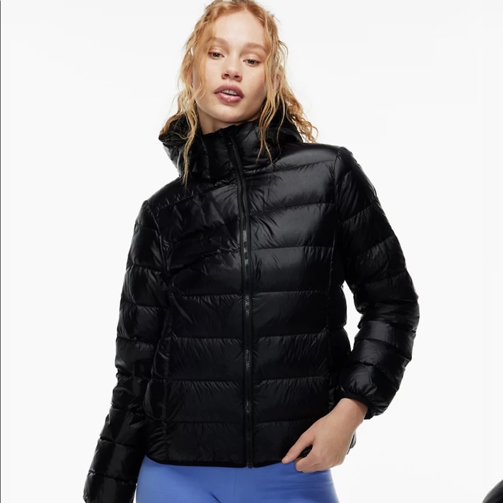 Aritzia TNA The Little Puff